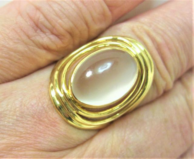 K18 18金リング指輪ムーンストーン 約13.3mm×9.3mm サイズ#15 < 女性アクセサリー/時計  K18 18金リング指輪ムーンストーン 約13.3mm×9.3mm サイズ#15 < 女性アクセサリー/時計の