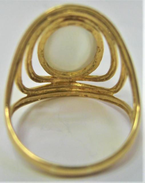 K18 18金リング指輪ムーンストーン 約13.3mm×9.3mm サイズ#15 < 女性アクセサリー/時計  K18 18金リング指輪ムーンストーン 約13.3mm×9.3mm サイズ#15 < 女性アクセサリー/時計の