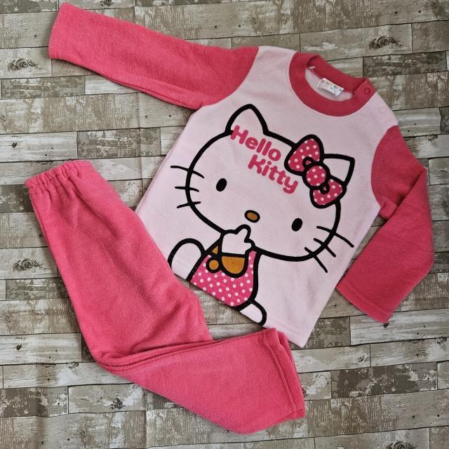 新品*ハローキティ*パジャマ*上下セット*裏起毛*キティちゃん*ピンク*サンリオ < キッズ/ベビー  新品*ハローキティ*パジャマ*上下セット*裏起毛*キティちゃん*ピンク*サンリオ  < キッズ/ベビーの