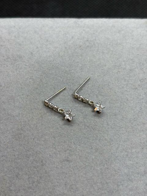 即決 K14WG ホワイトゴールド ピアス < 女性アクセサリー/時計  即決 K14WG ホワイトゴールド ピアス  < 女性アクセサリー/時計の