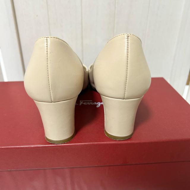 Salvatore Ferragamo フェラガモ パンプス 5 22cm < ブランド  Salvatore Ferragamo フェラガモ パンプス 5 22cm < ブランドの