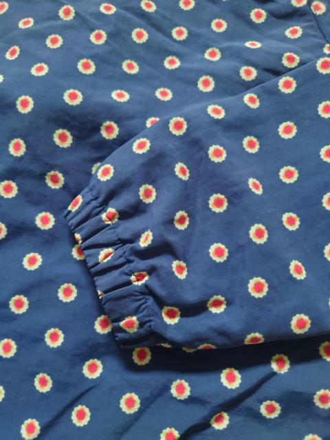 patagonia 花柄ジャケット Lサイズ < ブランド  patagonia 花柄ジャケット Lサイズ < ブランドの