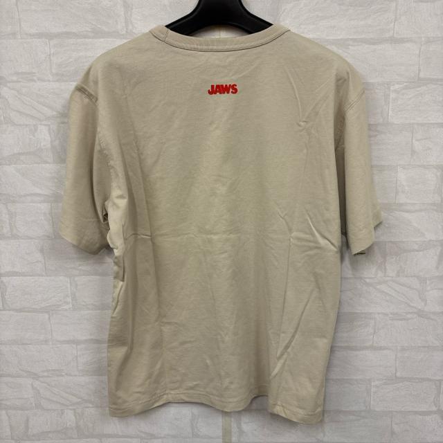  Vi UNIQLO jN USJ jo JAWS TVc  uh 