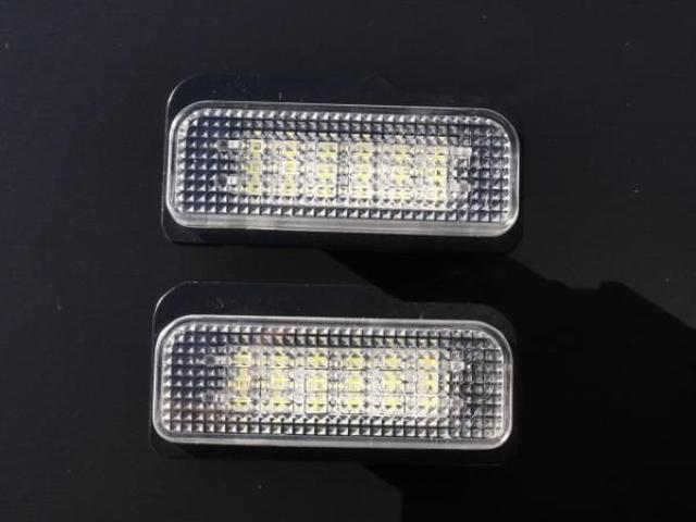 ベンツ キャンセラー内蔵LEDナンバー灯 W203ワゴンW211W219R171 < 自動車/バイク ベンツ キャンセラー内蔵LEDナンバー灯 W203ワゴンW211W219R171 < 自動車/バイク
