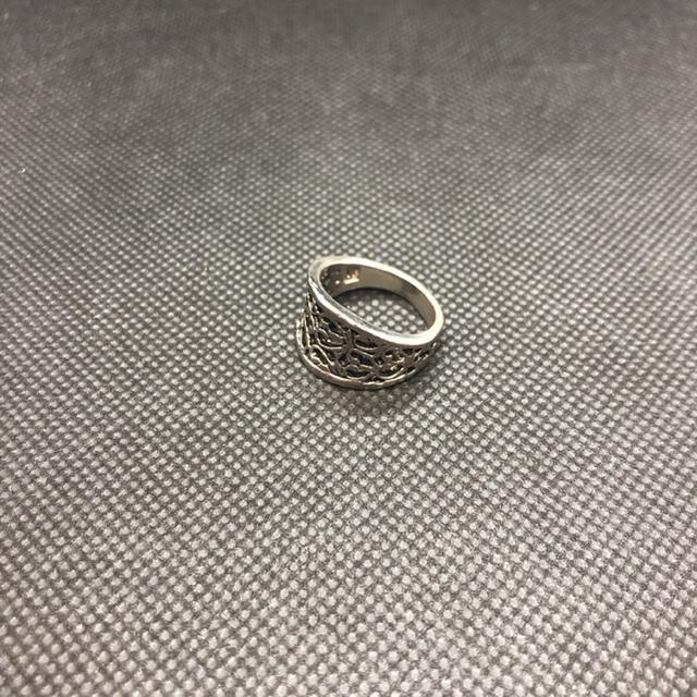 即決 THO リング 指輪 < 女性アクセサリー/時計  即決 THO リング 指輪 < 女性アクセサリー/時計の