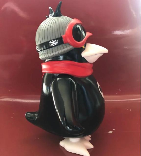 �sSnowing Penguin�t�t�B�M���A toy2r QEE �f�U�C�i�[�Y�g�C kozik ART kidrobot �y���M�� �� �z�r�[�� 