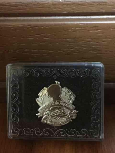 非売品  劇場版名探偵コナン 紫紺の棺 オリジナルピンズ < アニメ/コミック/キャラクター  非売品  劇場版名探偵コナン 紫紺の棺 オリジナルピンズ  < アニメ/コミック/キャラクターの