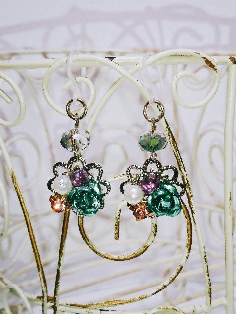お花グリーン薔薇チェコアメジストローズジルコニア樹脂ピアス☆ < 女性アクセサリー/時計  お花グリーン薔薇チェコアメジストローズジルコニア樹脂ピアス☆ < 女性アクセサリー/時計の