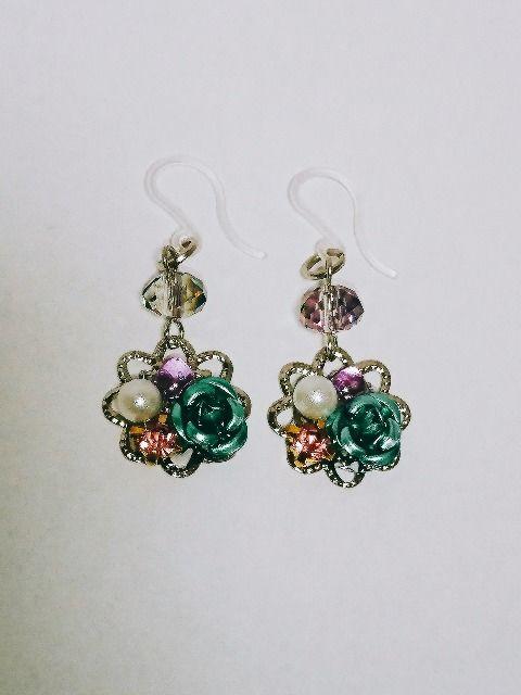 お花グリーン薔薇チェコアメジストローズジルコニア樹脂ピアス☆ < 女性アクセサリー/時計  お花グリーン薔薇チェコアメジストローズジルコニア樹脂ピアス☆ < 女性アクセサリー/時計の
