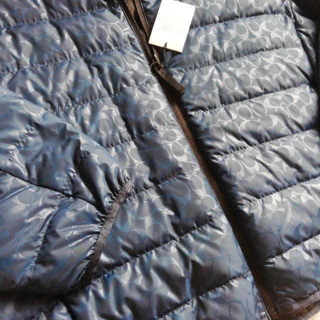 104500円★新品&正規品保証★コーチ COACH★シグネチャー★ライトウェイト★ダウンジャケットXL < ブランド  104500円★新品&正規品保証★コーチ COACH★シグネチャー★ライトウェイト★ダウンジャケットXL < ブランドの