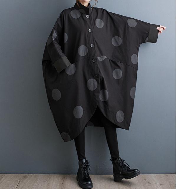 ワイド ジャケット ロング丈 ドット柄 ゆったり 前開き ブラック 大きいサイズ < 女性ファッション ワイド ジャケット ロング丈 ドット柄 ゆったり 前開き ブラック 大きいサイズ < 女性ファッションの