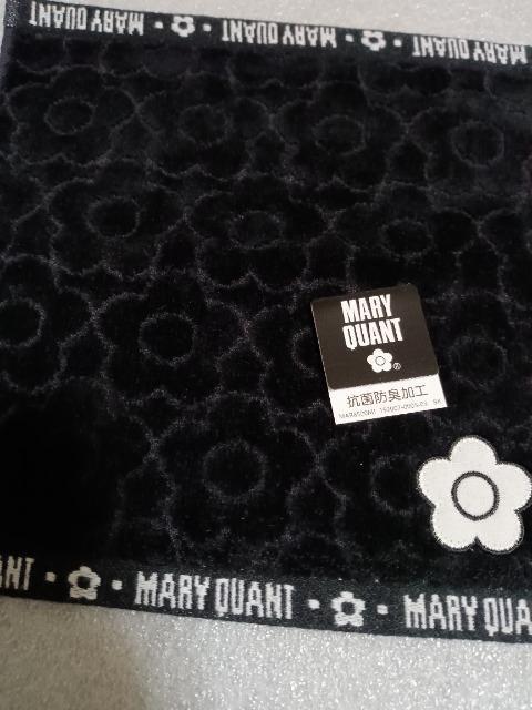 新品 マリークワント ミニ タオルハンカチ 黒 デイジー < ブランド 新品 マリークワント ミニ タオルハンカチ 黒 デイジー < ブランドの