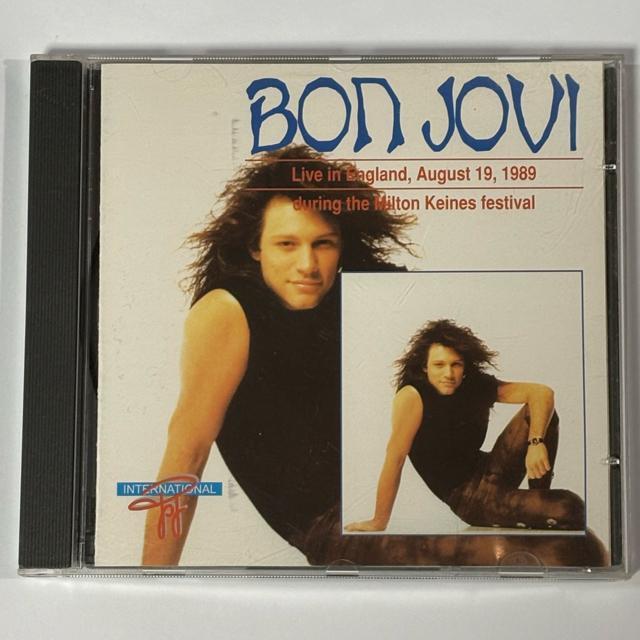 Bon Jovi / Live In England 1989  �� �^�����g�O�b�Y�� 