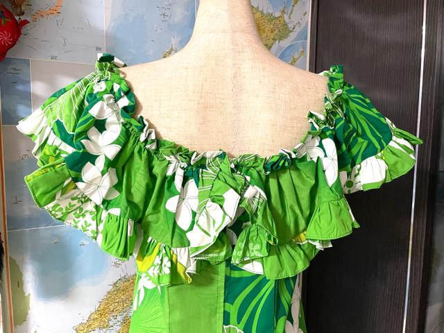 ハンドメイド ハワイアンドレス Lサイズ 一度使用 美品 < 女性ファッション  ハンドメイド ハワイアンドレス Lサイズ 一度使用 美品 < 女性ファッションの