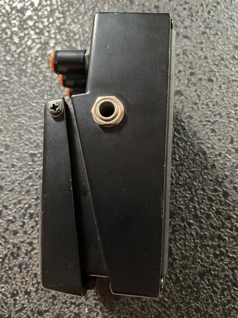 Boss Hm-2 {X wr[^ x LED  ύX