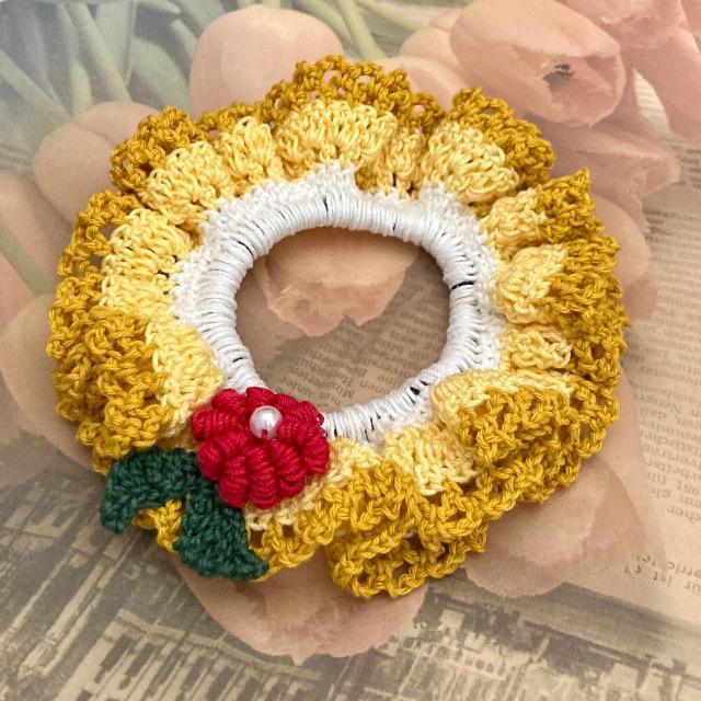 ハンドメイド♪レース編みシュシュ(お花モチーフ付き) < 女性ファッション  ハンドメイド♪レース編みシュシュ(お花モチーフ付き)  < 女性ファッションの