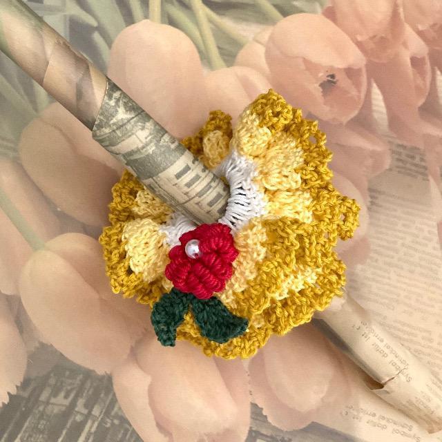 ハンドメイド♪レース編みシュシュ(お花モチーフ付き) < 女性ファッション  ハンドメイド♪レース編みシュシュ(お花モチーフ付き) < 女性ファッションの