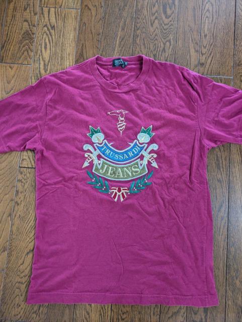 トラサルディージーンズ 刺繍Tシャツ < ブランド トラサルディージーンズ 刺繍Tシャツ < ブランドの