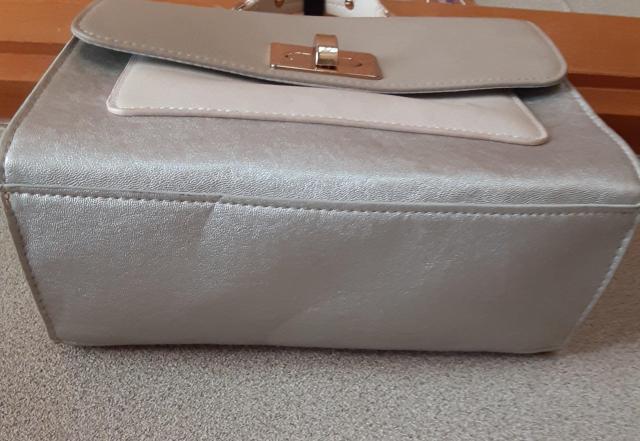 ハンドバッグ ショルダーバッグ 2way バッグ ハンド ショルダー bag カバン 銀 シルバー 2wayバッグ レディース < 女性ファッション  ハンドバッグ ショルダーバッグ 2way バッグ ハンド ショルダー bag カバン 銀 シルバー 2wayバッグ レディース < 女性ファッションの