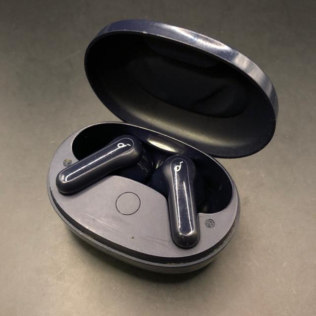 即決 Soundcore Life P2 Mini ワイヤレスイヤホン ネイビー < 家電/AV 即決 Soundcore Life P2 Mini ワイヤレスイヤホン ネイビー < 家電/AVの