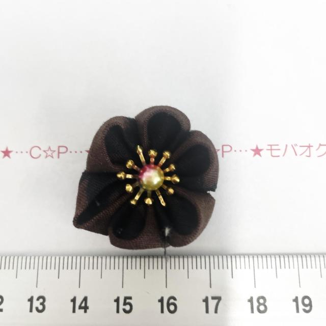 10*ハンドメイド♪つまみ細工風お花モチーフ 5 < 女性ファッション 10*ハンドメイド♪つまみ細工風お花モチーフ 5 < 女性ファッションの