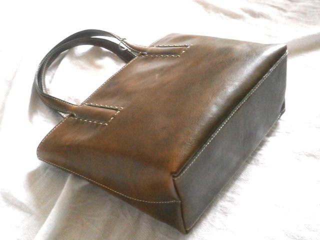 FOSSIL tHbV nhobO Õi  t@bV 