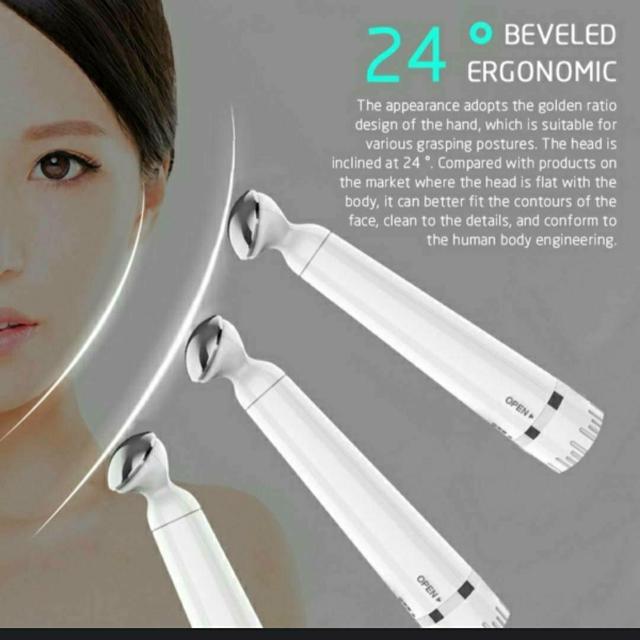 新品 未使用 電動 マッサージ 銀 ローラー マシーン 美顔器 シワ シミ < 家電/AV  新品 未使用 電動 マッサージ 銀 ローラー マシーン 美顔器 シワ シミ  < 家電/AVの