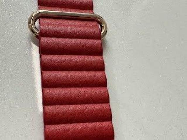 Apple Watch マグネット式 PUレザー バンド レッド < 男性アクセサリー/時計 Apple Watch マグネット式 PUレザー バンド レッド < 男性アクセサリー/時計の
