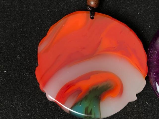 【開運】天然石 赤瑪瑙 龍/竜 手彫り ペンダントトップ パワーストーン 縁起物 瑪瑙 天然石 根付 お守り 現品限り即日発送 < 女性アクセサリー/時計 【開運】天然石 赤瑪瑙 龍/竜 手彫り ペンダントトップ パワーストーン 縁起物 瑪瑙 天然石 根付 お守り 現品限り即日発送 < 女性アクセサリー/時計の