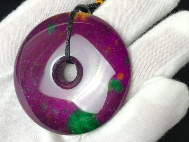 【開運】天然石 赤瑪瑙 龍/竜 手彫り ペンダントトップ パワーストーン 縁起物 瑪瑙 天然石 根付 お守り 現品限り即日発送 < 女性アクセサリー/時計 【開運】天然石 赤瑪瑙 龍/竜 手彫り ペンダントトップ パワーストーン 縁起物 瑪瑙 天然石 根付 お守り 現品限り即日発送 < 女性アクセサリー/時計の