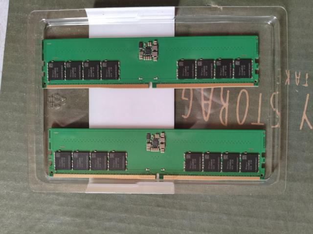 32GB SK hynix DDR5 UDIMM16GB PC5-4800B [16GB�~2��(�v32gb) DDR5 32GB] �� PC�{��/���Ӌ@��� 