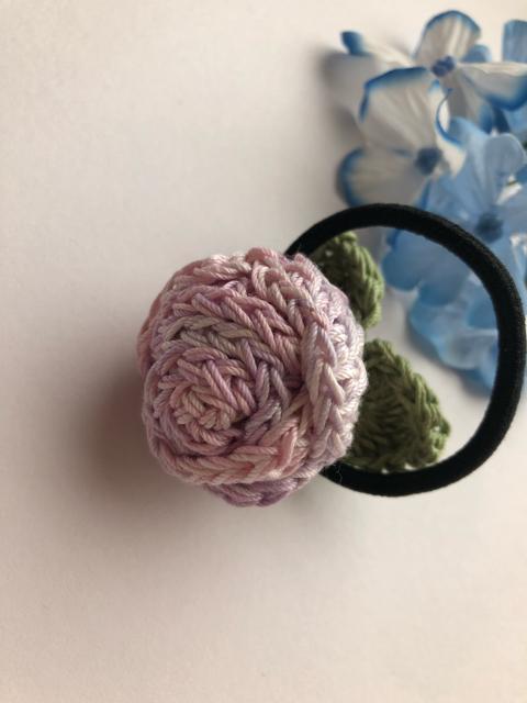 ハンドメイド ヘアゴム ブローチ 巻き巻き薔薇ピンクミックス < 女性ファッション  ハンドメイド ヘアゴム ブローチ 巻き巻き薔薇ピンクミックス < 女性ファッションの