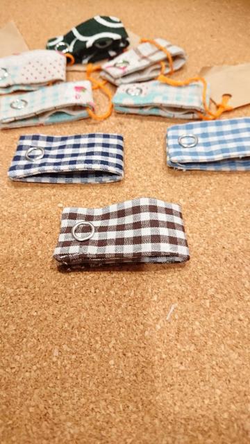 ハンドメイドケーブルバンド(チェックプラウン) < 女性ファッション  ハンドメイドケーブルバンド(チェックプラウン)  < 女性ファッションの