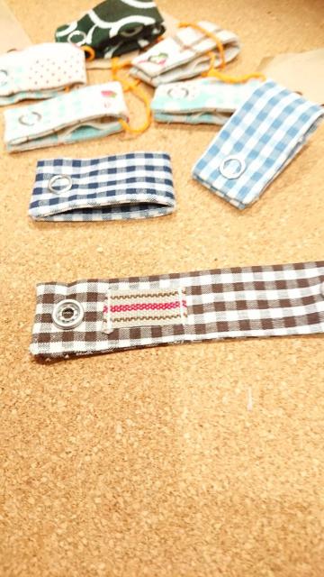 ハンドメイドケーブルバンド(チェックプラウン) < 女性ファッション  ハンドメイドケーブルバンド(チェックプラウン) < 女性ファッションの