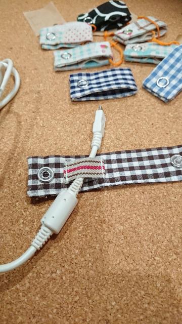 ハンドメイドケーブルバンド(チェックプラウン) < 女性ファッション  ハンドメイドケーブルバンド(チェックプラウン) < 女性ファッションの