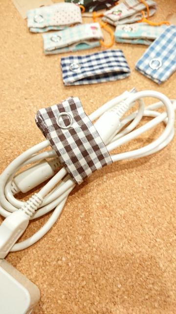 ハンドメイドケーブルバンド(チェックプラウン) < 女性ファッション  ハンドメイドケーブルバンド(チェックプラウン) < 女性ファッションの