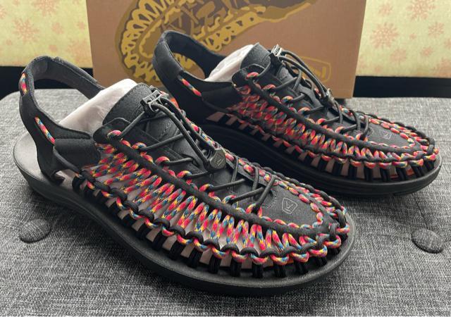 新品 限定コラボ KEEN × BEAMS / 7Color Multi Uneek 1020779 US11 10色にカスタム < ブランド 新品 限定コラボ KEEN × BEAMS / 7Color Multi Uneek 1020779 US11 10色にカスタム < ブランドの