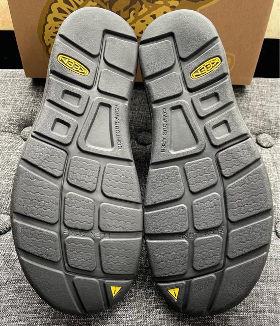 新品 限定コラボ KEEN × BEAMS / 7Color Multi Uneek 1020779 US11 10色にカスタム < ブランド 新品 限定コラボ KEEN × BEAMS / 7Color Multi Uneek 1020779 US11 10色にカスタム < ブランドの