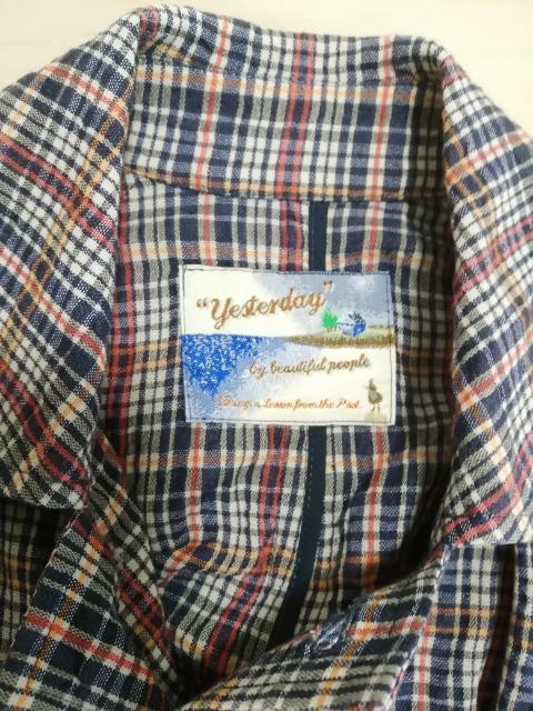 ★特価チェック柄トレンチコートベルト付き体型カバー未使用に近品薄華やかyesterday by beautiful people < 女性ファッション  ★特価チェック柄トレンチコートベルト付き体型カバー未使用に近品薄華やかyesterday by beautiful people < 女性ファッションの