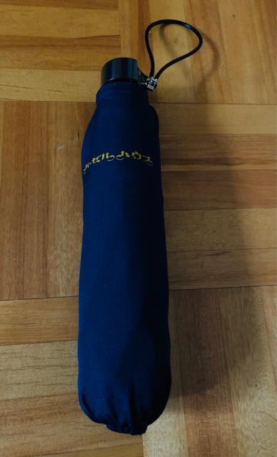 【未使用】超軽量 折りたたみ傘 ネイビー < 女性ファッション 【未使用】超軽量 折りたたみ傘 ネイビー < 女性ファッションの