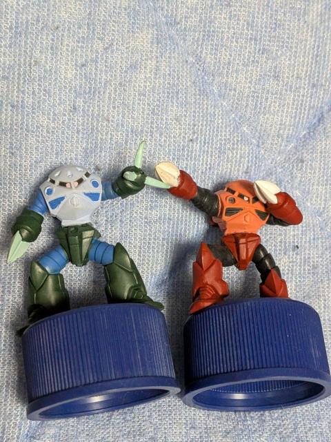 �Y�S�b�N�{�g���L���b�v�t�B�M���A  �� �z�r�[�� 