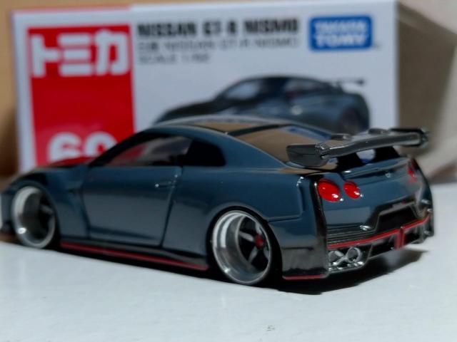 �y�g�~�J���z���Y NISSAN GT-R NISMO �� �z�r�[�� 