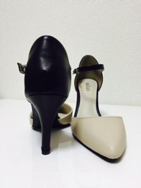 (25)アンクルストラップ〓ポインテットトゥパンプス〓ベージュ×黒〓新品 < 女性ファッション (25)アンクルストラップ〓ポインテットトゥパンプス〓ベージュ×黒〓新品 < 女性ファッションの
