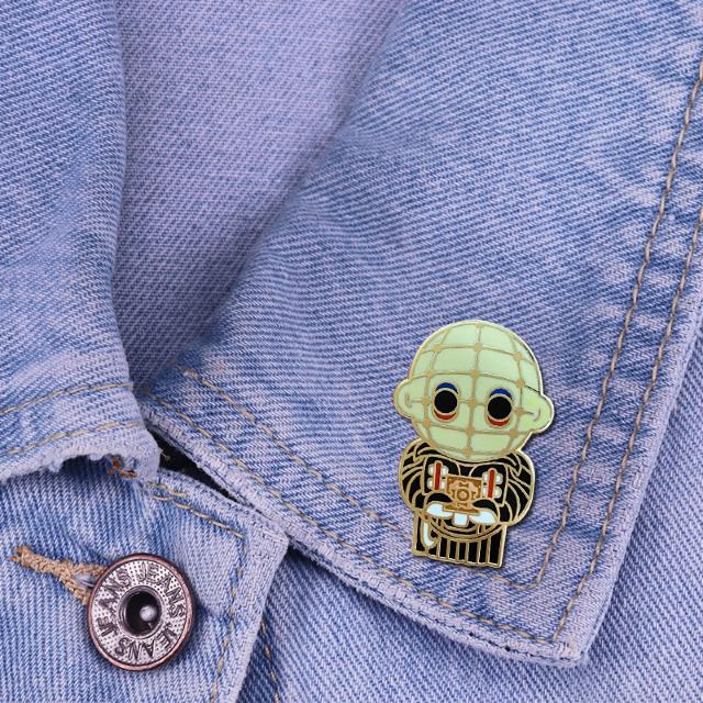 新品 ヘルレイザー 魔導士ピンヘッド ピンブローチ < 男性アクセサリー/時計 新品 ヘルレイザー 魔導士ピンヘッド ピンブローチ < 男性アクセサリー/時計の