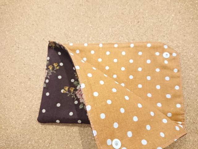 ハンドメイドマスクケース大(バラブラウン) < 女性ファッション  ハンドメイドマスクケース大(バラブラウン) < 女性ファッションの