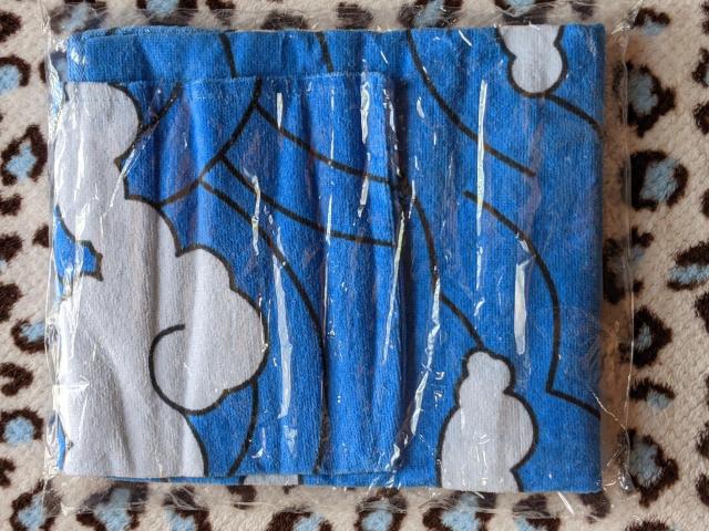 鬼滅☆フード付バスタオル☆たんじろうモチーフ☆B柄ブルー < アニメ/コミック/キャラクター  鬼滅☆フード付バスタオル☆たんじろうモチーフ☆B柄ブルー < アニメ/コミック/キャラクターの