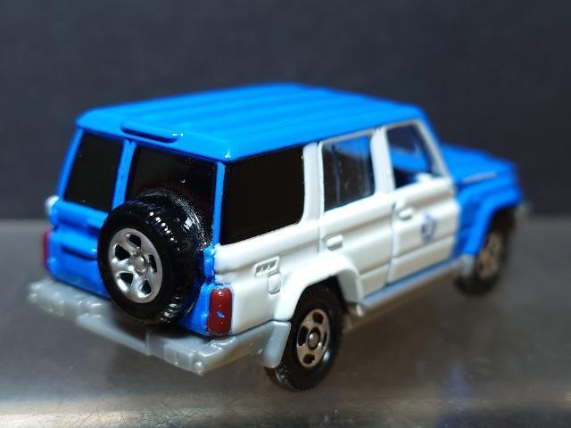 ���Ԕ��g�~�J�S�S���g���^ �����h�N���[�U�[ �i�`�e���[�h�T�[�r�X�J�[��