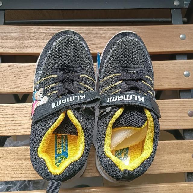 キッズ スニーカー 19cm ブラック 子供靴 男女兼用 シューズ 31 < キッズ/ベビー  キッズ スニーカー 19cm ブラック 子供靴 男女兼用 シューズ 31 < キッズ/ベビーの