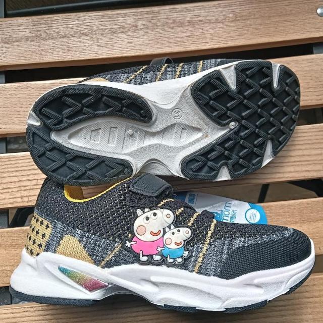 キッズ スニーカー 19cm ブラック 子供靴 男女兼用 シューズ 31 < キッズ/ベビー  キッズ スニーカー 19cm ブラック 子供靴 男女兼用 シューズ 31 < キッズ/ベビーの