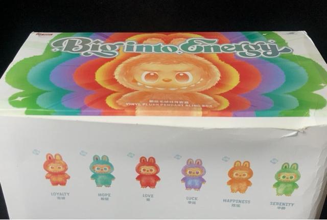 POP MART �ʂ������ �y���_���g ���u�u LABUBU ���J��BOX 1BOX�i6����j�|�b�v�}�[�g �����i  �� ��������� 